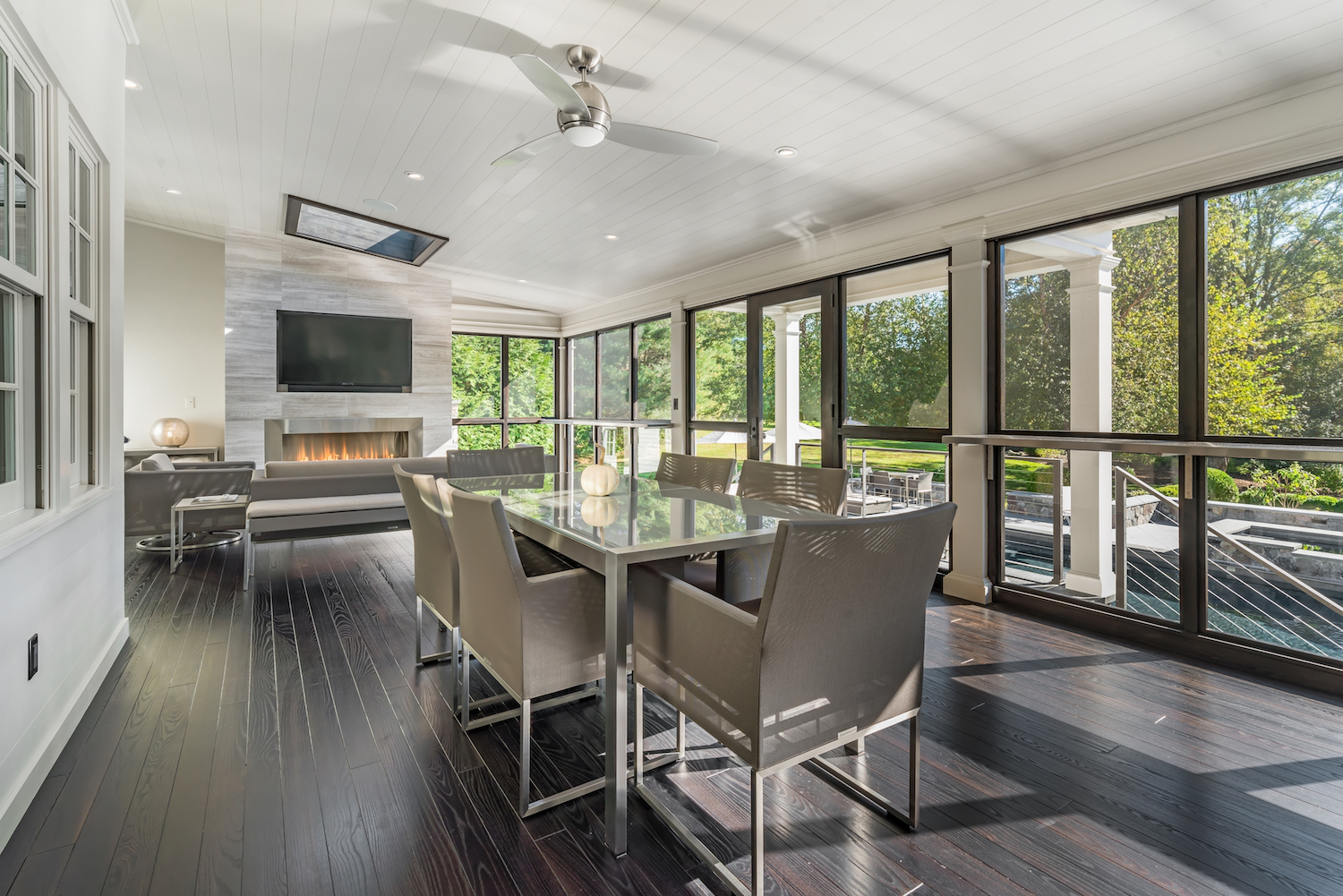 Enclosed porch dining